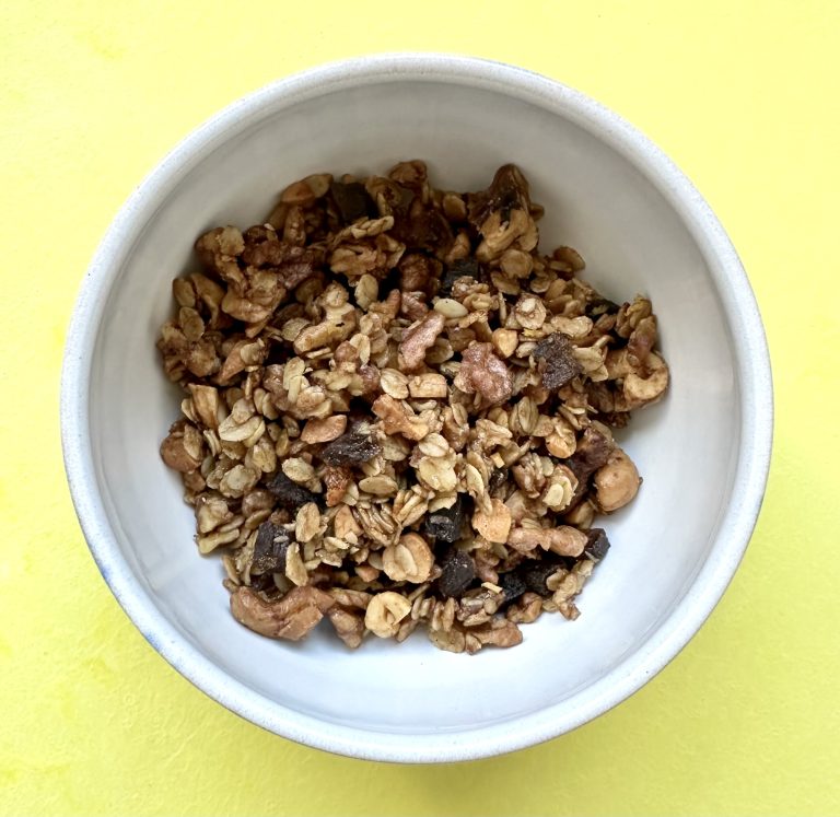 Read more about the article DOMÁCA GRANOLA